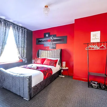 *1es* For Your Relaxed & Cosy + Free Parking + Free Fast Wifi * Holiday home Leeds (West Yorkshire)
